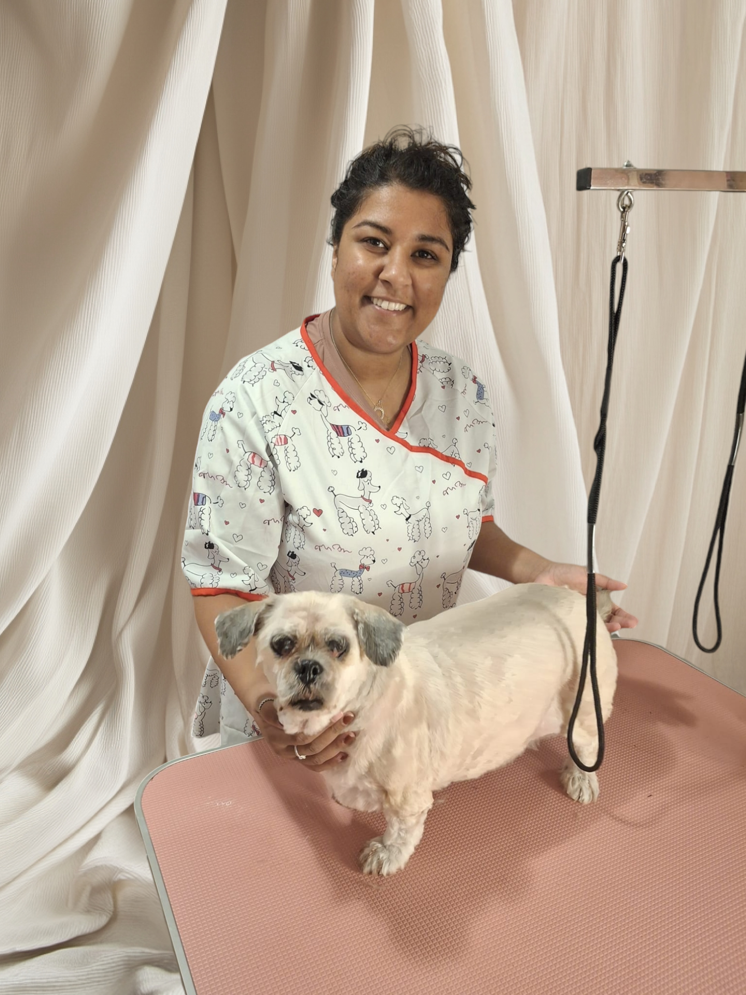Amira, the Groomer